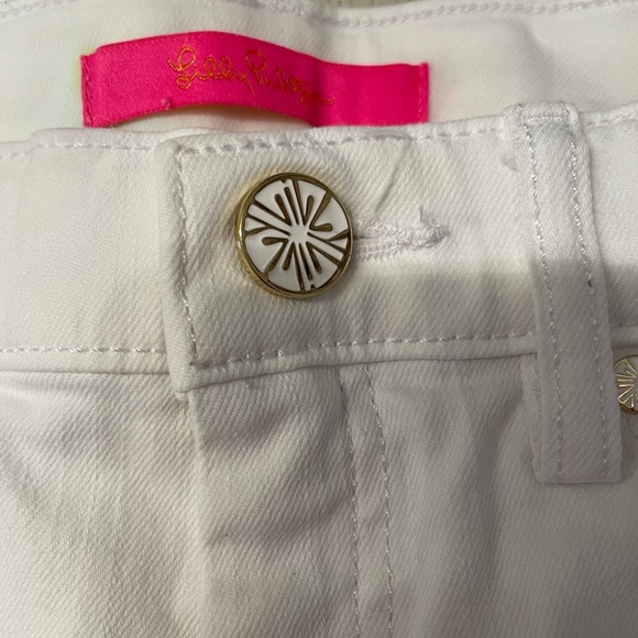 Lilly Pullitzer White Cotton Jeans with Embroidered Pockets, Sz 4 - Picture 2 of 12